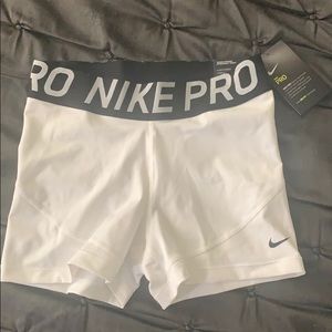 COPY - Nike Pro shorts